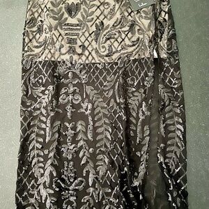 Lulu's Black and Silver Embroidered Maxi Skirt size S